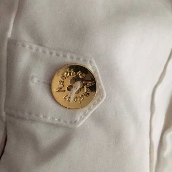 Female Marciano white shorts size4 - Picture 4 of 6